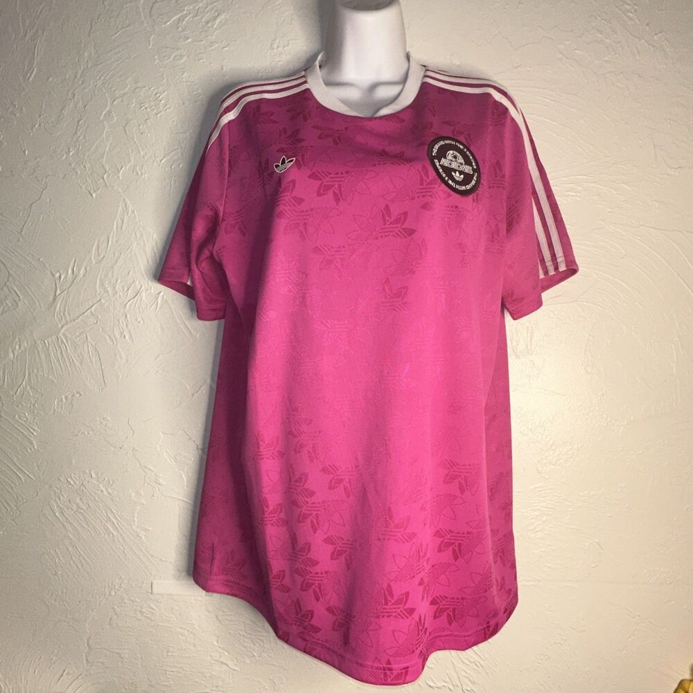 Adidas Classic Pink Soccer Shirt Size XL (15-16yrs) Brand New‼️
